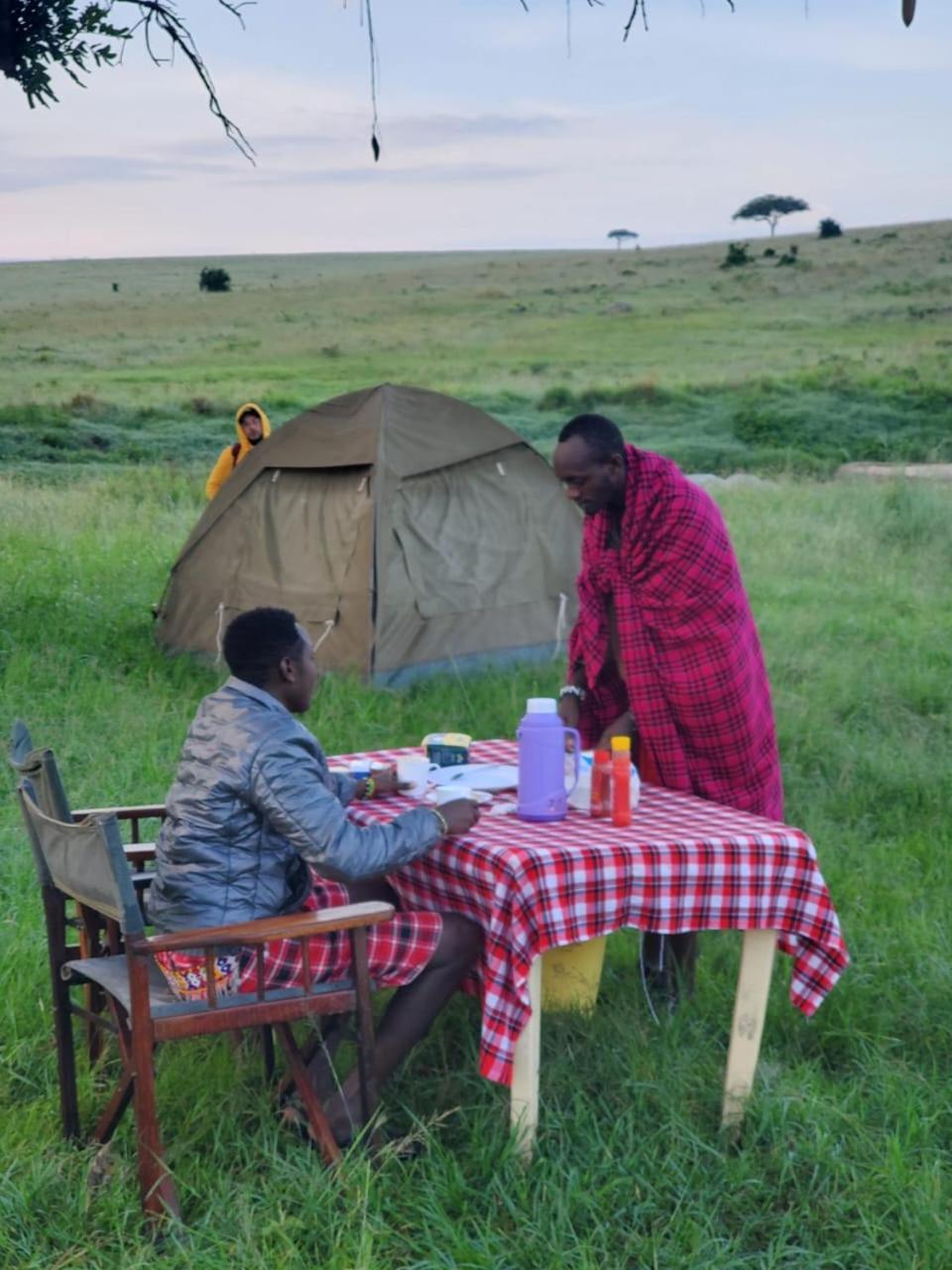 Bed and Breakfast Ilkerin Camp Maasai Mara à Sekenani Extérieur photo