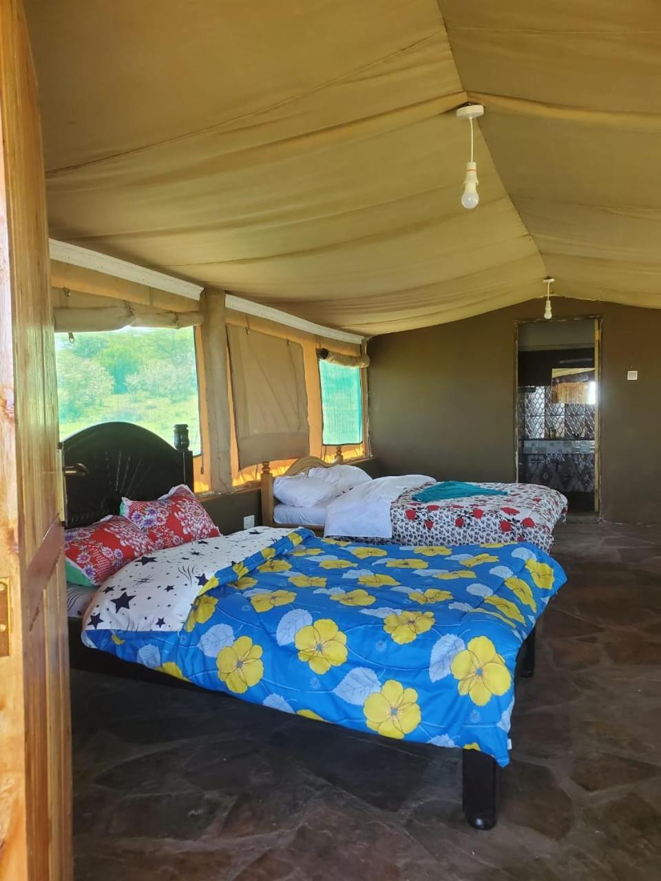 Bed and Breakfast Ilkerin Camp Maasai Mara à Sekenani Extérieur photo